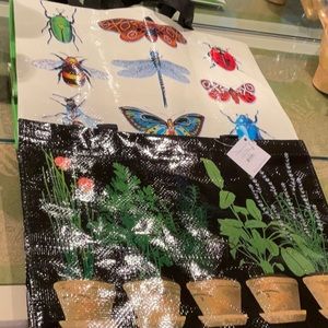 LINNEA DESIGN tote bags. SOLD INDIVIDUALLY. Herbs in pots or bugs & butterflies